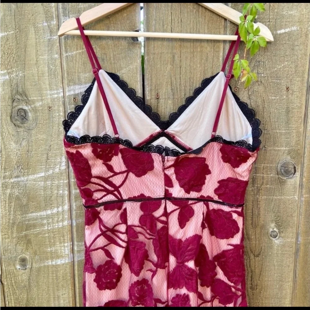 Burgundy Floral Mesh Lace Trumpet Midi Dress πΏ - Picture 8 of 12